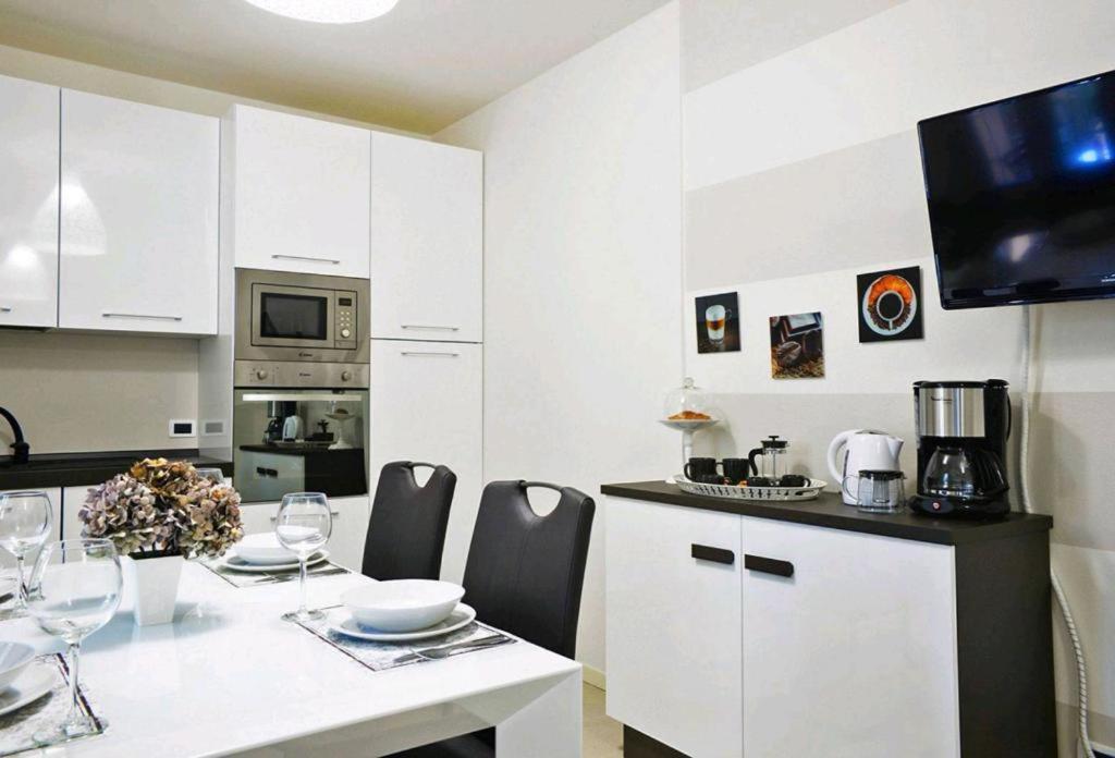 Ventuno - Modern Apartment - Country & Lake Lovere Dış mekan fotoğraf